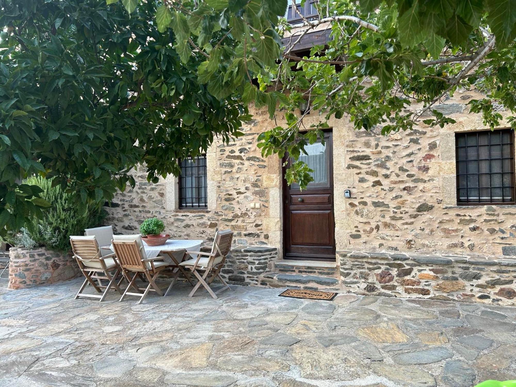 Guesthousekamara Монемвазия Экстерьер фото
