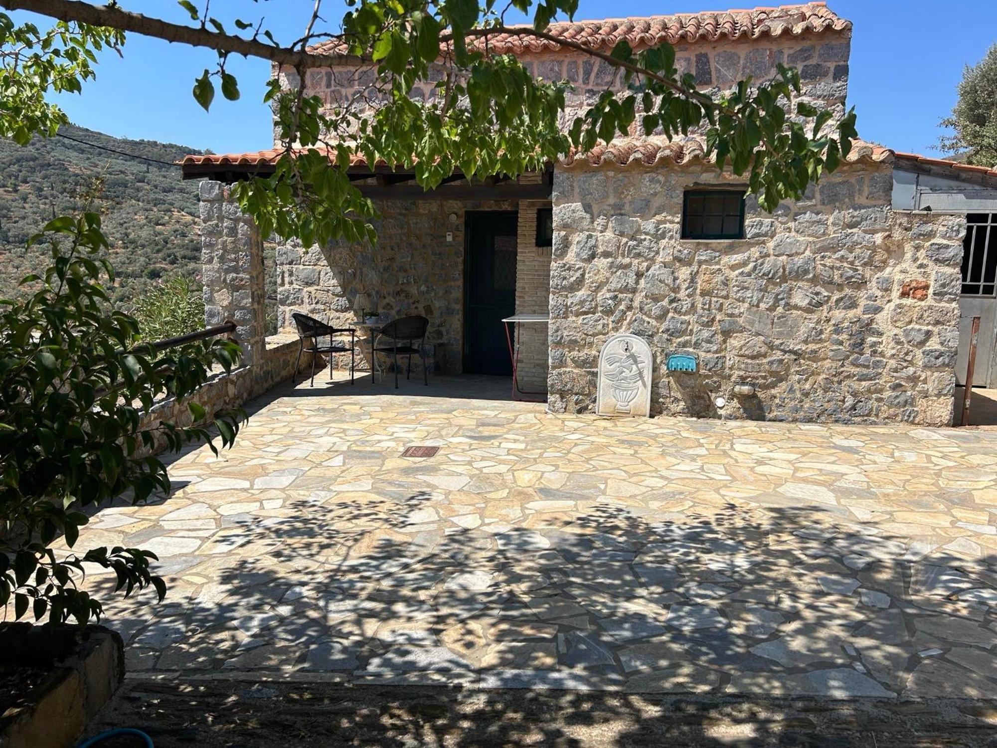 Guesthousekamara Монемвазия Экстерьер фото